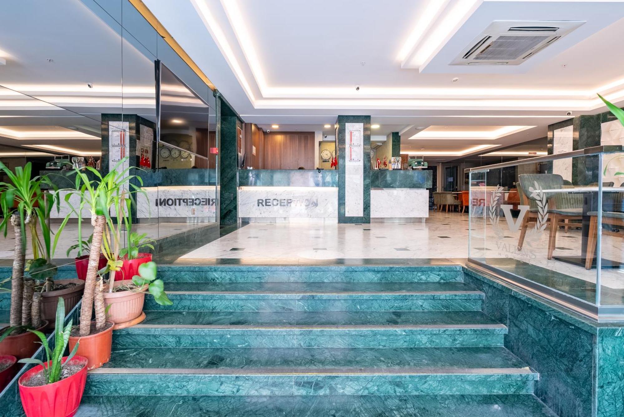 Valens Hotel Downtown Istanbul Eksteriør billede